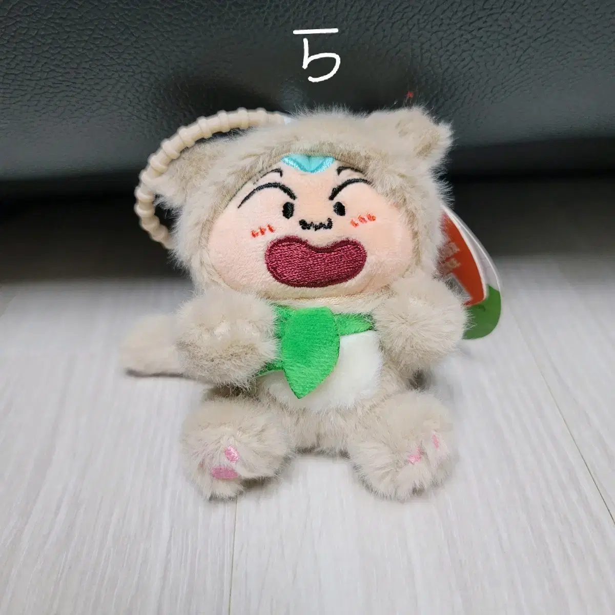 thumbnail-5